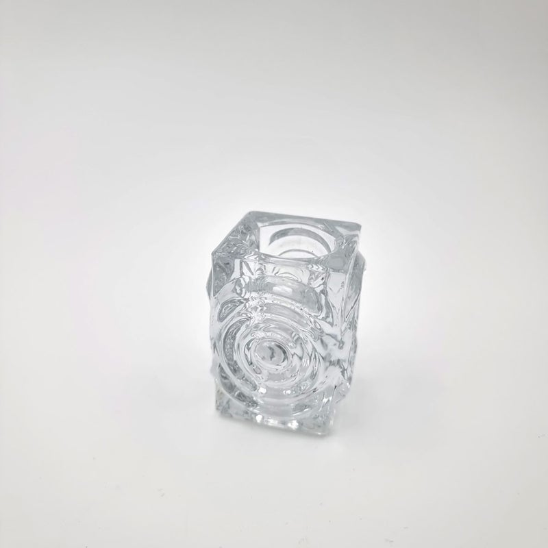 K&auml;&auml;nt&ouml; kynttil&auml;njalka, Rengas, Tamara Aladin